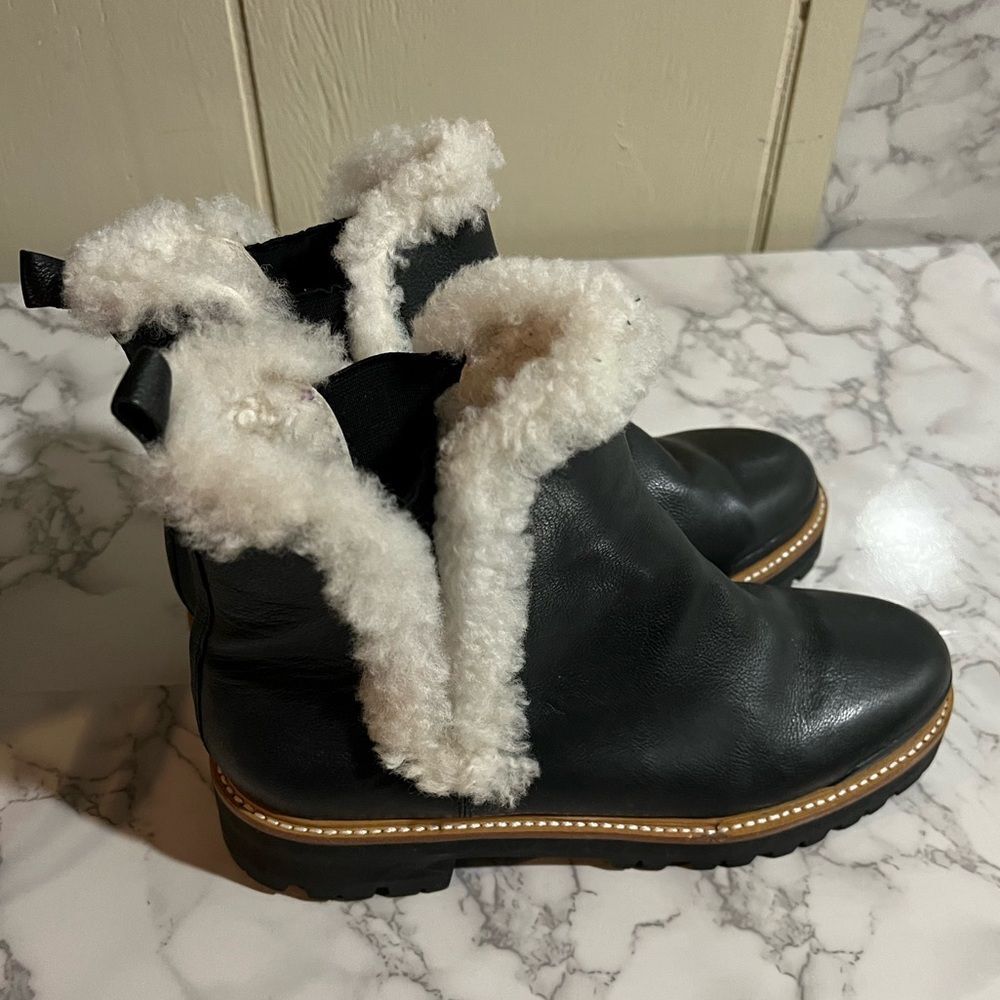 NEW Marc Fisher LTD IGGIE Black Leather Lug Sole Chelsea Ankle Boots Size 9.5